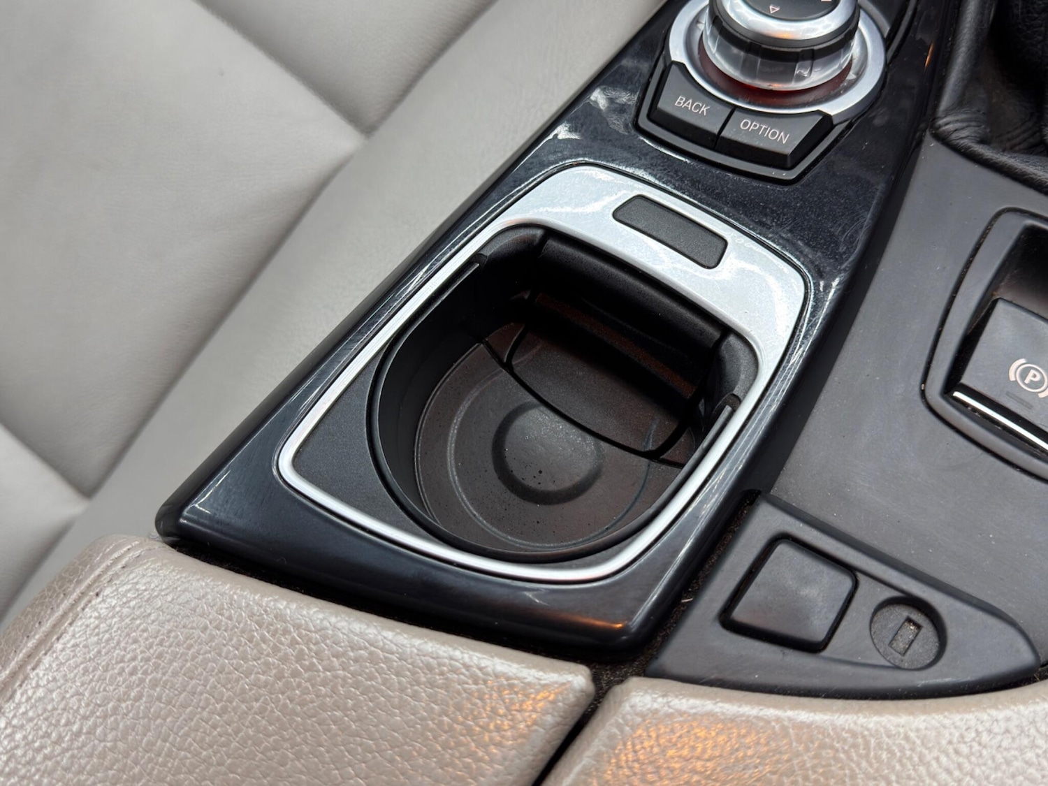 Used BMW 5 Series for sale - 77280017: Photo 24