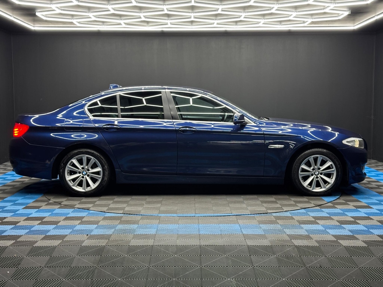 Used BMW 5 Series for sale - 77280017: Photo 4