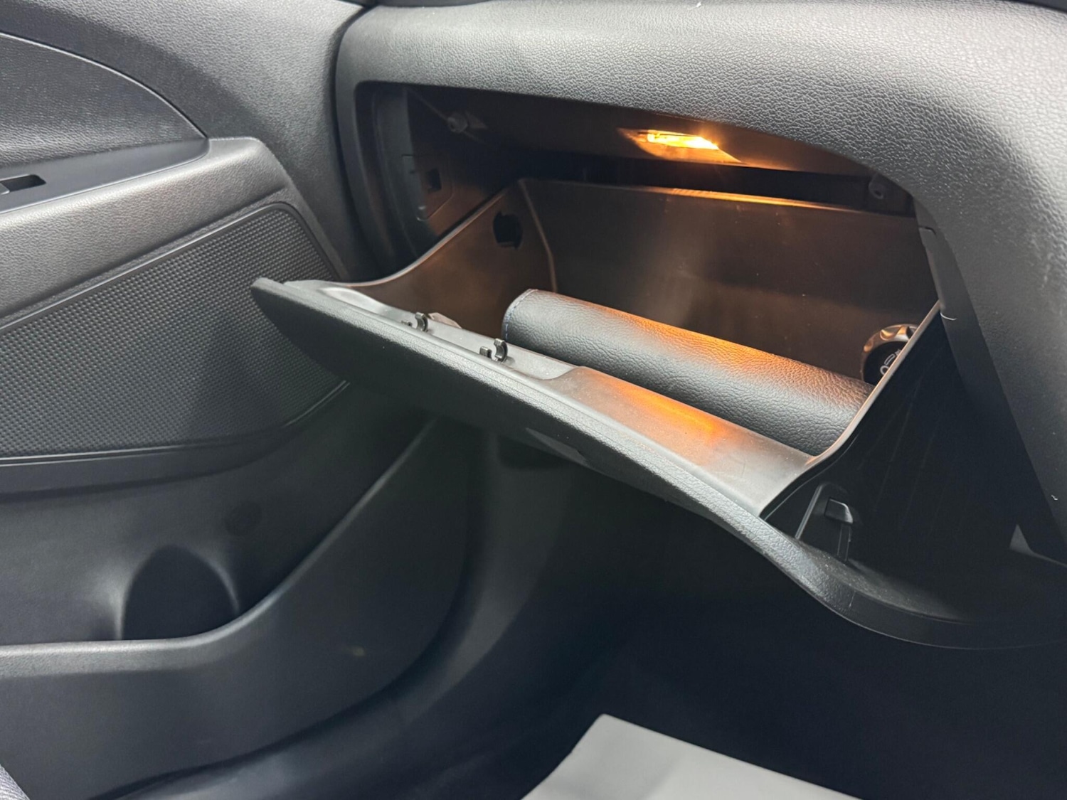 Used Hyundai TUCSON 2017 for sale - 76832838: Photo 32