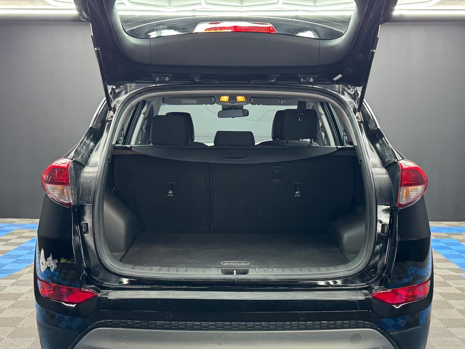 Used Hyundai TUCSON 2017 for sale - 76832838: Photo 33