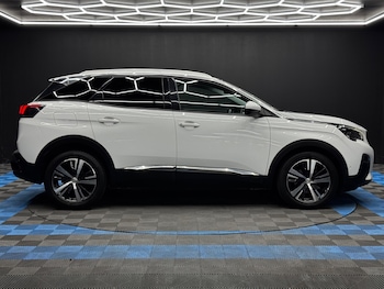Used Peugeot 3008 2017 for sale - 79348458: Photo