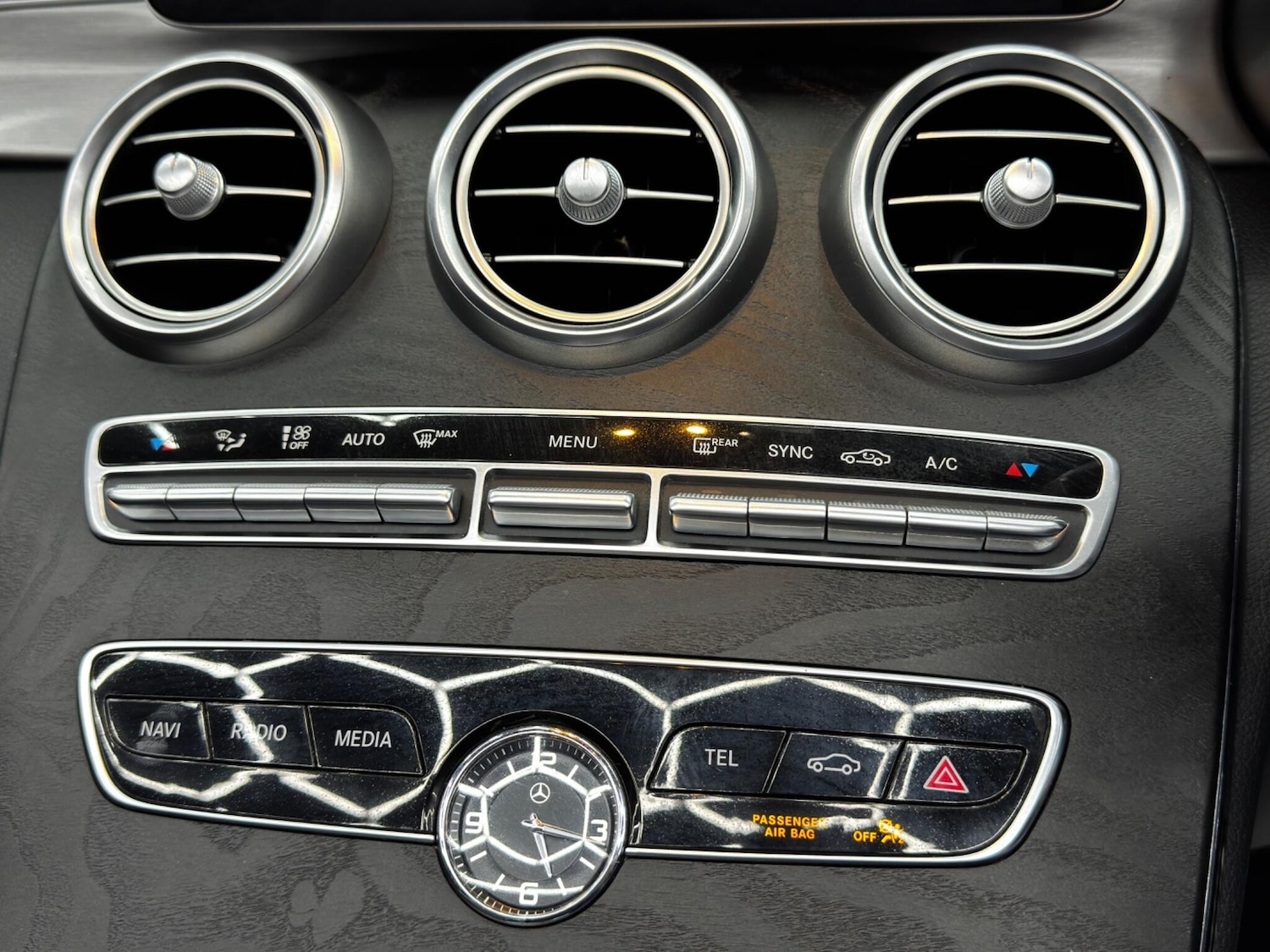 Used Mercedes-Benz C Class 2019 for sale - 76361199: Photo 24