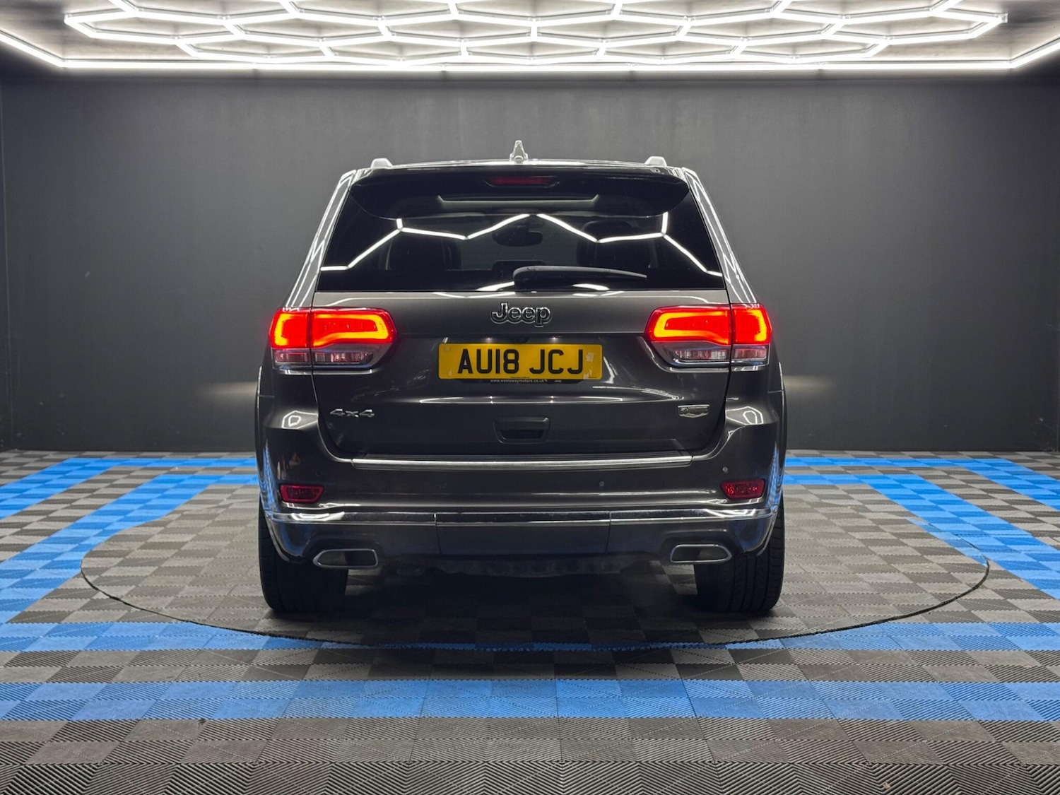 Used Jeep Grand Cherokee 2018 for sale - 76409292: Photo 6