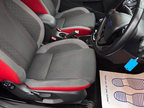 Used Ford Fiesta 2016 for sale - 76099153: Photo 14