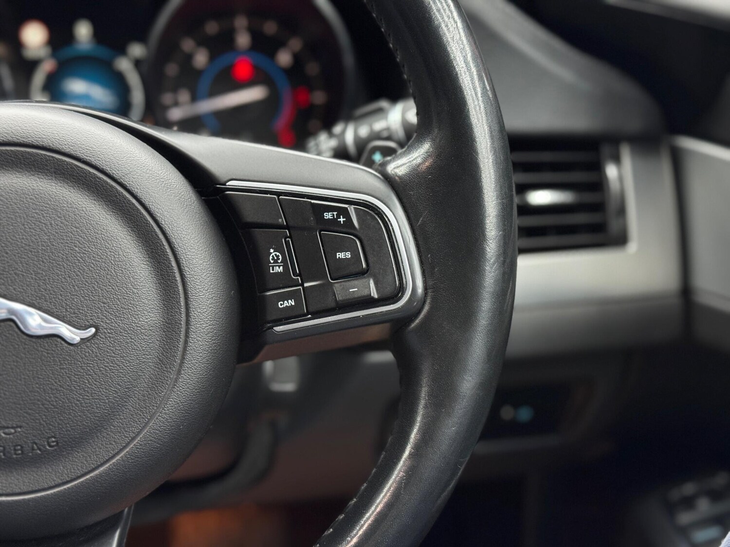 Used Jaguar XF for sale - 77484260: Photo 21