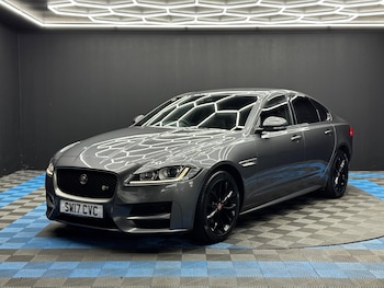 Used Jaguar XF 2017 for sale - 79471991: Photo