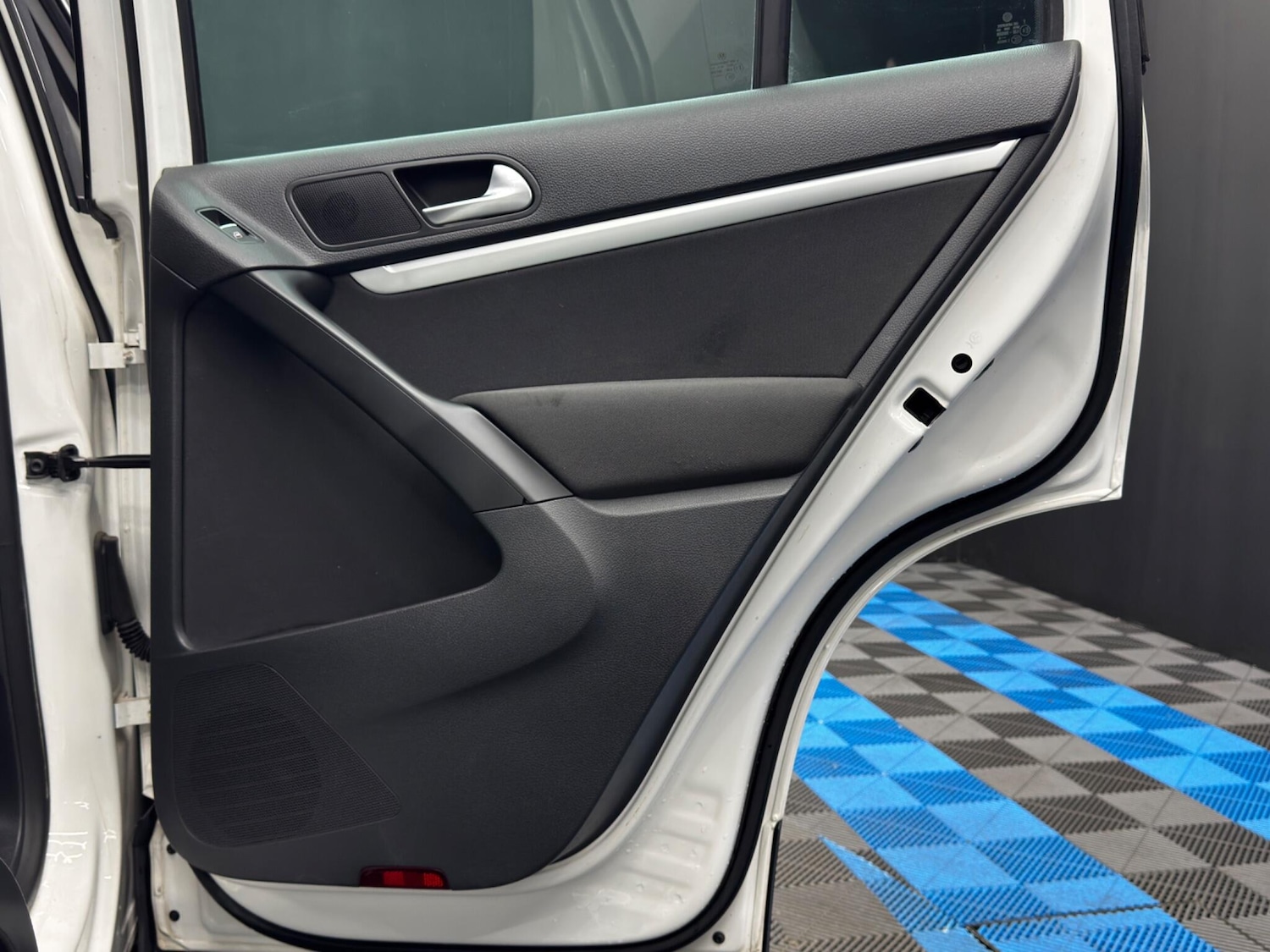 Used Volkswagen Tiguan 2013 for sale - 77854188: Photo 39