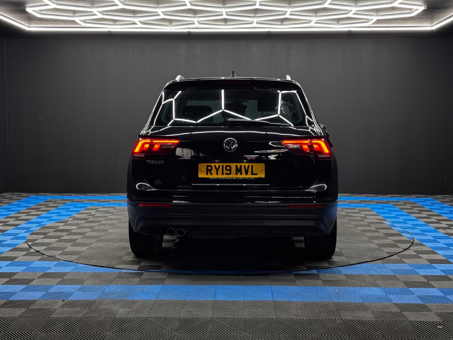 Used Volkswagen Tiguan 2019 for sale - 76456685: Photo 6