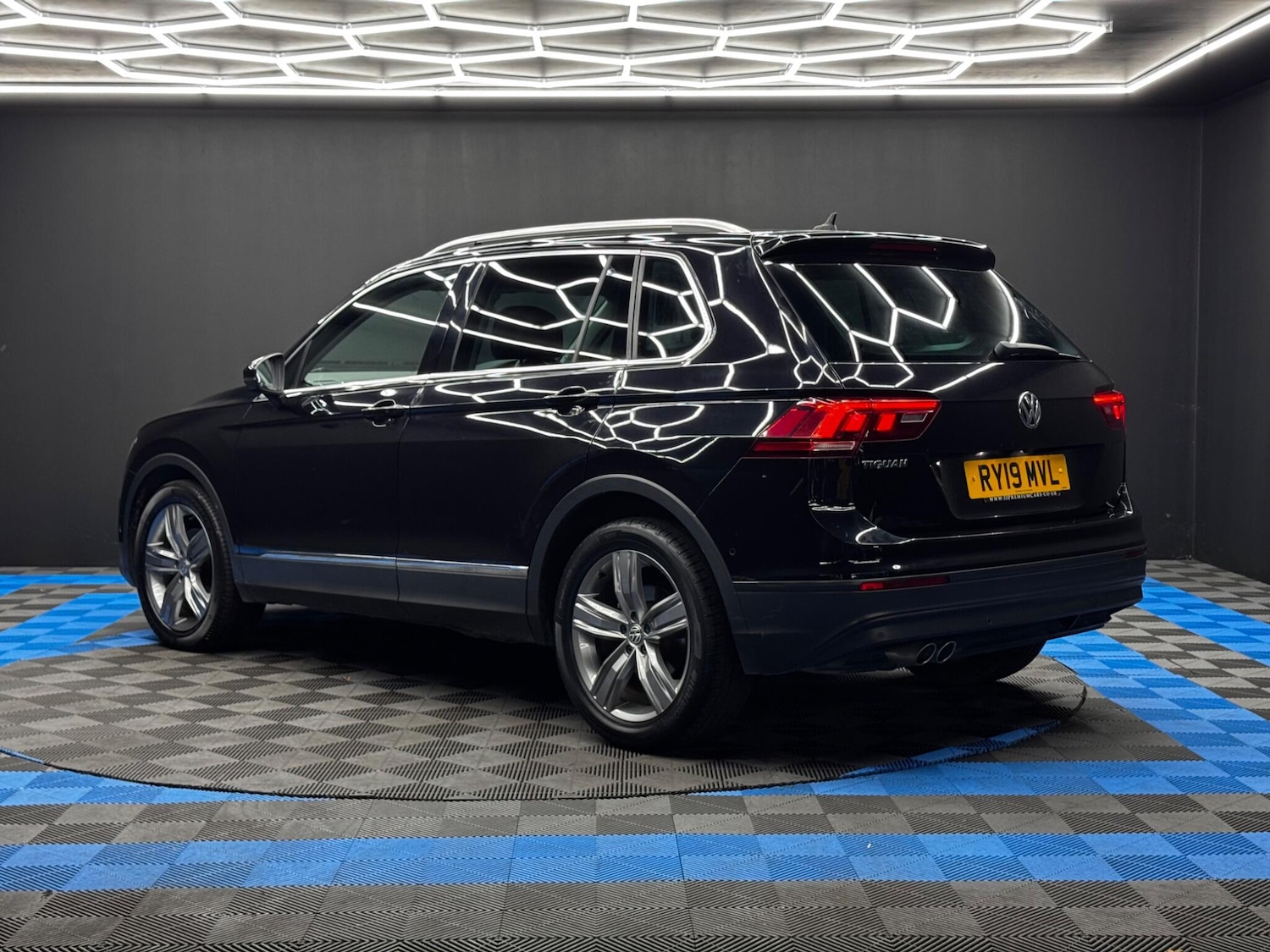 Used Volkswagen Tiguan 2019 for sale - 76456685: Photo 7