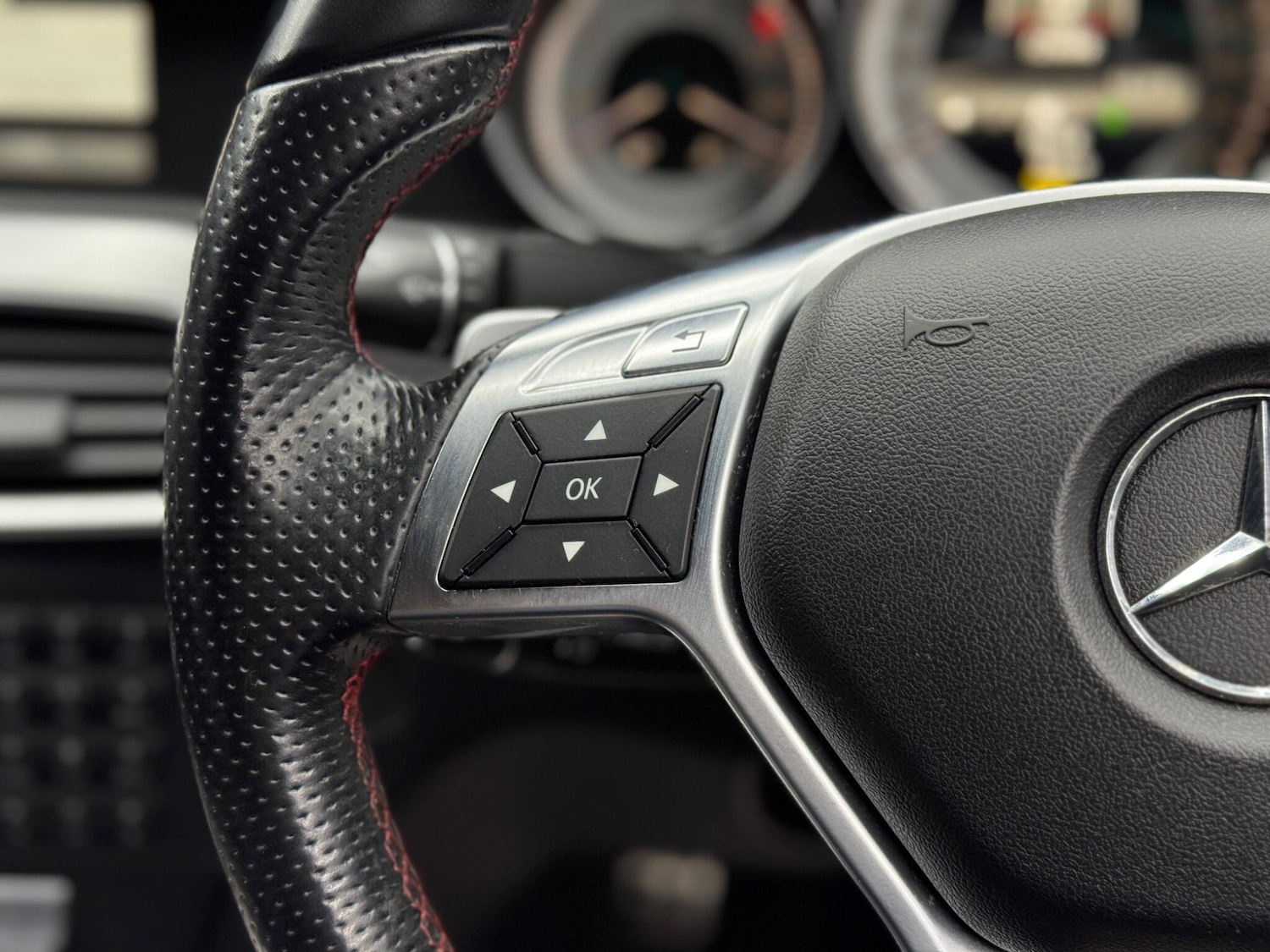 Used Mercedes-Benz C Class 2013 for sale - 77625541: Photo 17