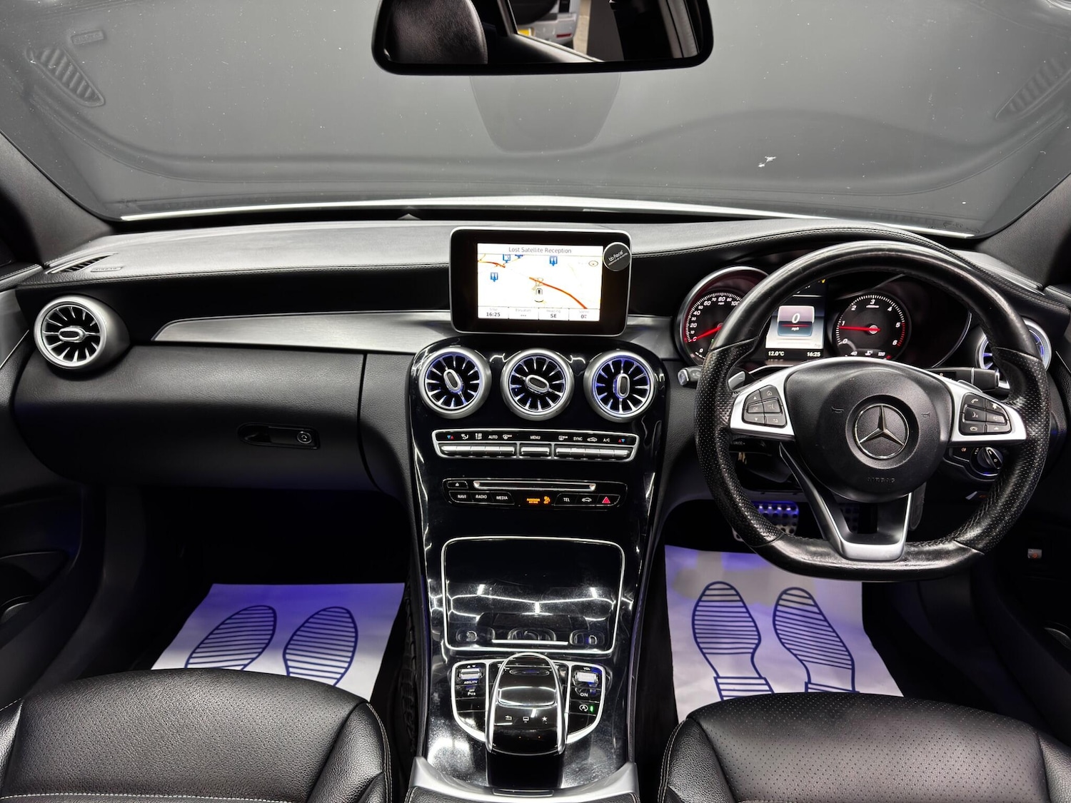 Used Mercedes-Benz C Class 2014 for sale - 76399303: Photo 10