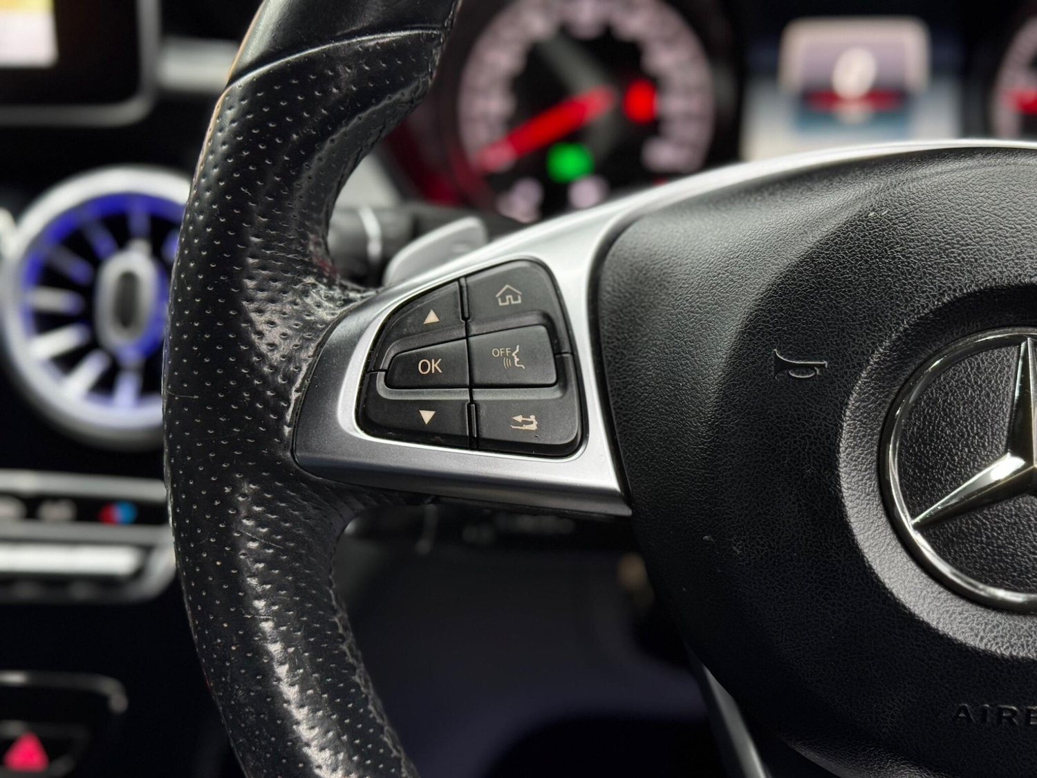 Used Mercedes-Benz C Class 2014 for sale - 76399303: Photo 20