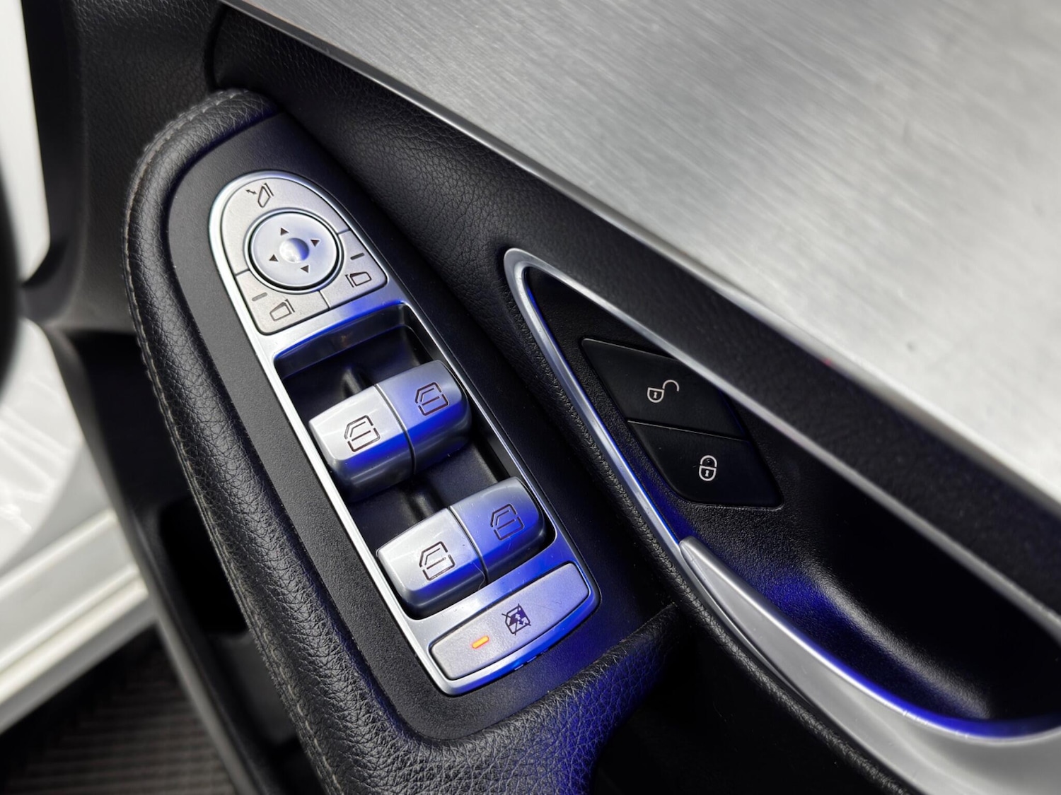 Used Mercedes-Benz C Class 2014 for sale - 76399303: Photo 39