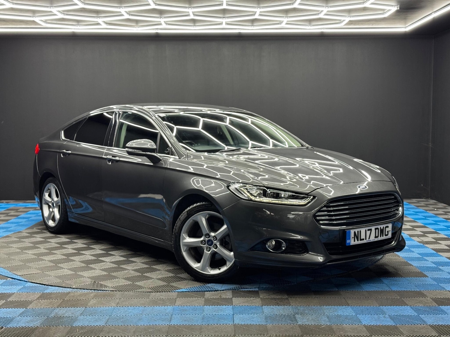 Used Ford Mondeo 2017 for sale - 78086369: Photo 1