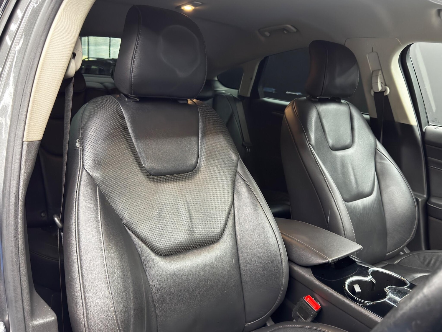 Used Ford Mondeo 2017 for sale - 78086369: Photo 12