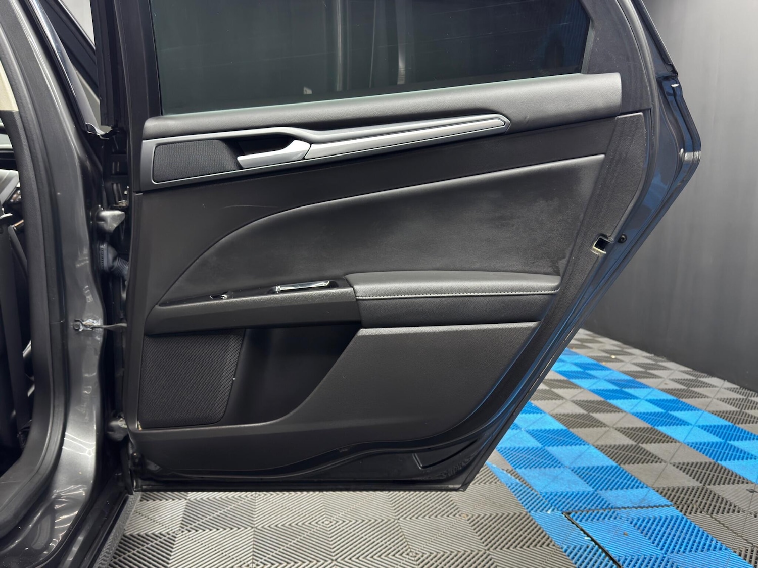 Used Ford Mondeo 2017 for sale - 78086369: Photo 44