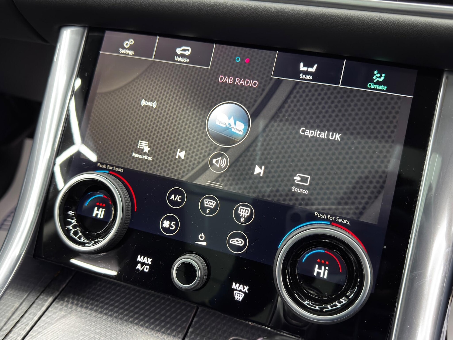 Used Land Rover Range Rover Sport 2019 for sale - 76700985: Photo 29