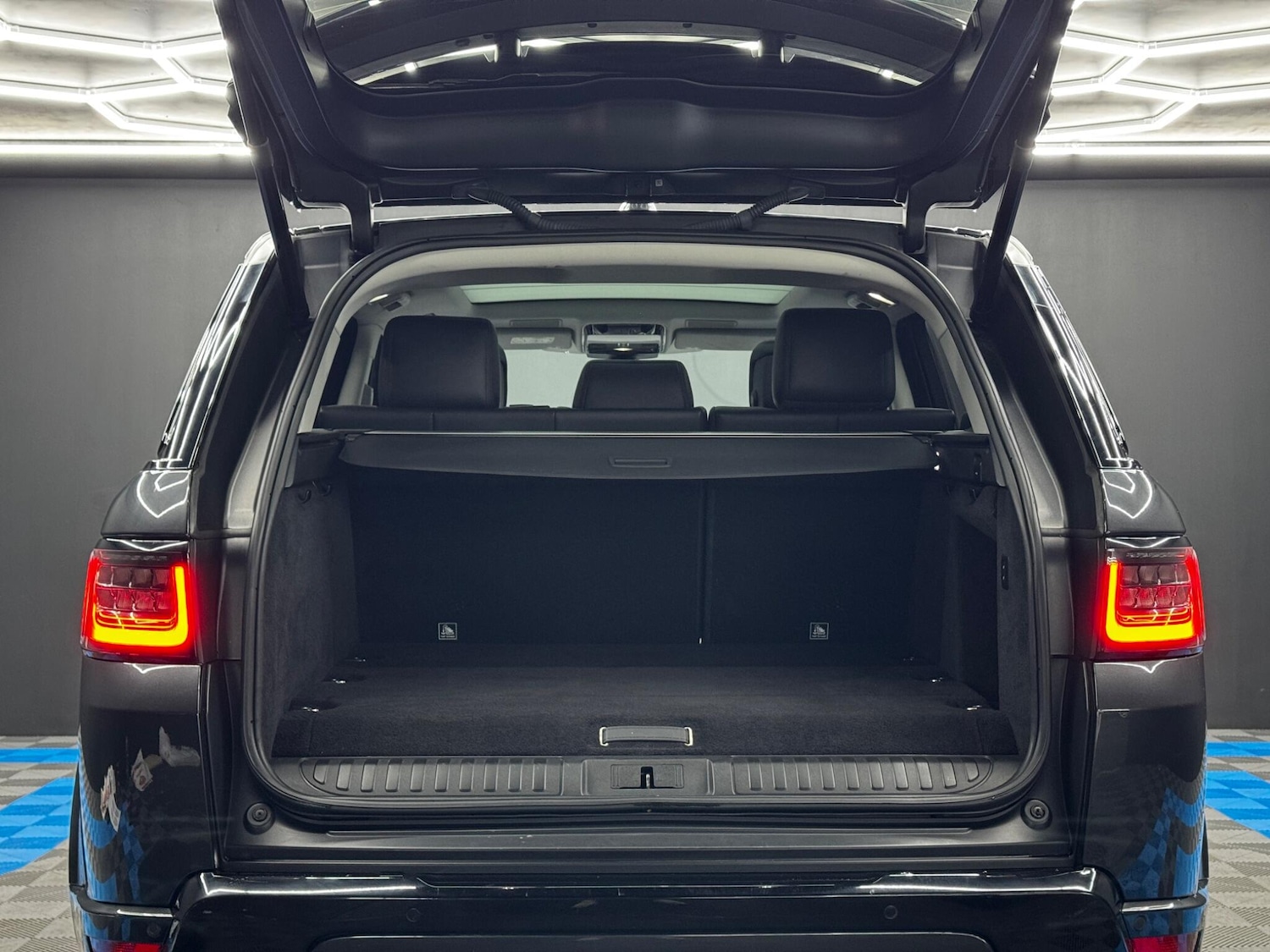 Used Land Rover Range Rover Sport 2019 for sale - 76700985: Photo 42