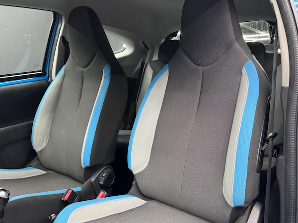 Used Toyota AYGO 2015 for sale - 75268899: Photo 14