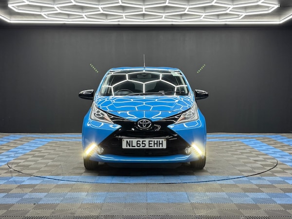 Used Toyota AYGO 2015 for sale - 75268899: Photo 2