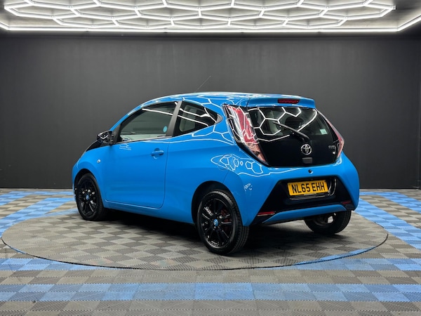 Used Toyota AYGO 2015 for sale - 75268899: Photo 7