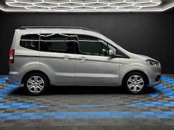 Used Ford Tourneo Courier 2019 for sale - 77496831: Photo