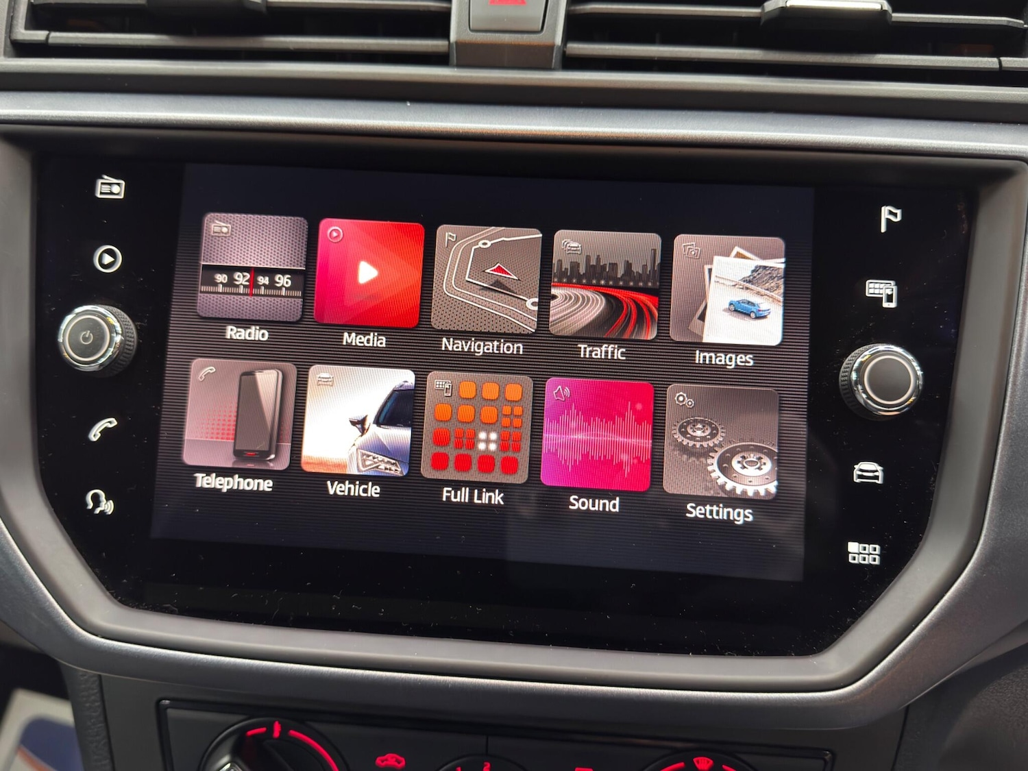 Used SEAT Arona for sale - 77898163: Photo 32