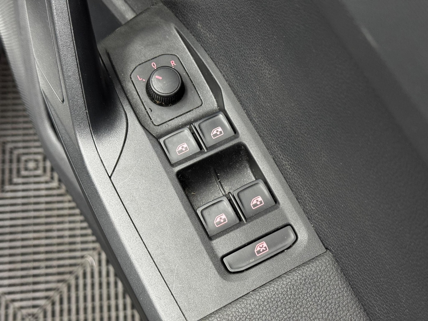 Used SEAT Arona for sale - 77898163: Photo 39