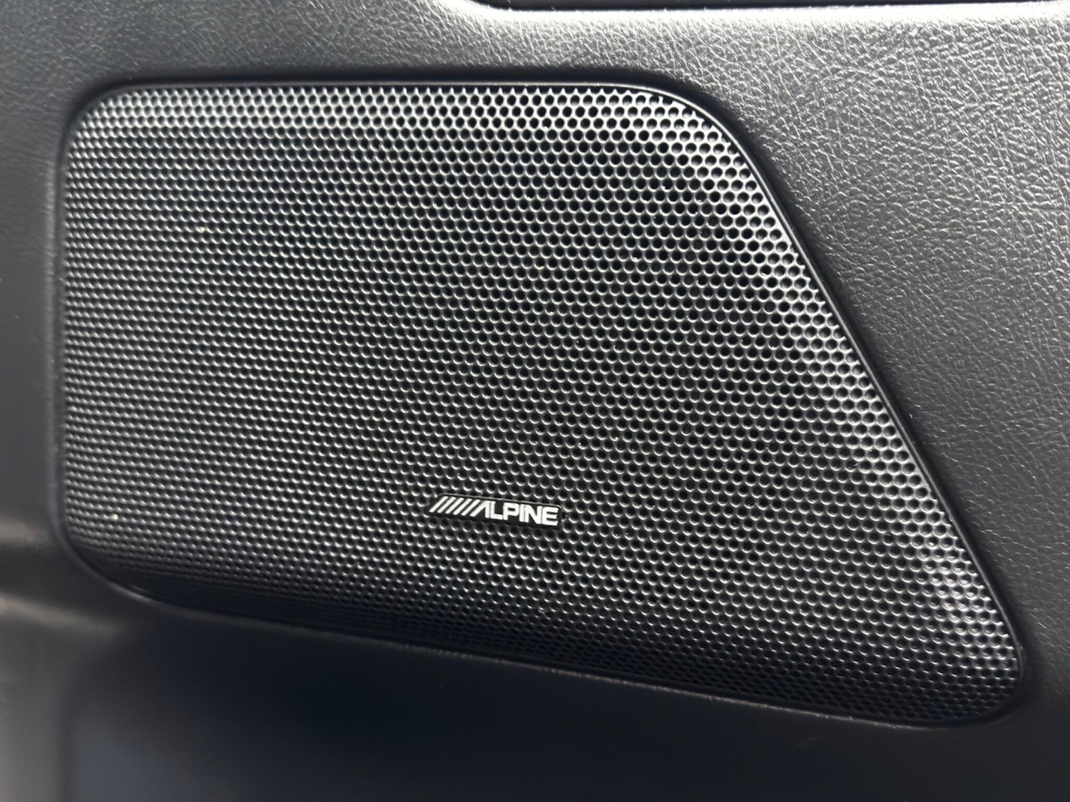 Used Land Rover Freelander 2012 for sale - 76993292: Photo 34