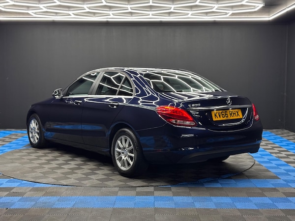 Used Mercedes-Benz C Class 2016 for sale - 76306853: Photo 7
