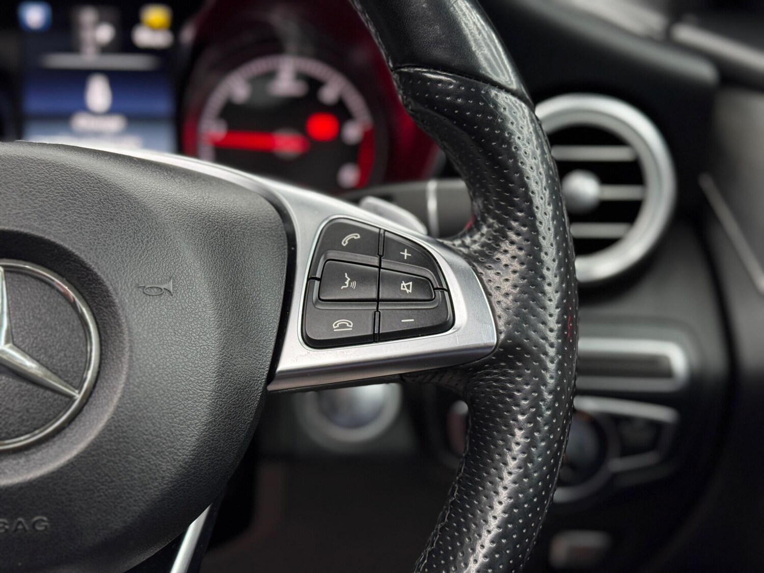 Used Mercedes-Benz GLC 2017 for sale - 78047197: Photo 19