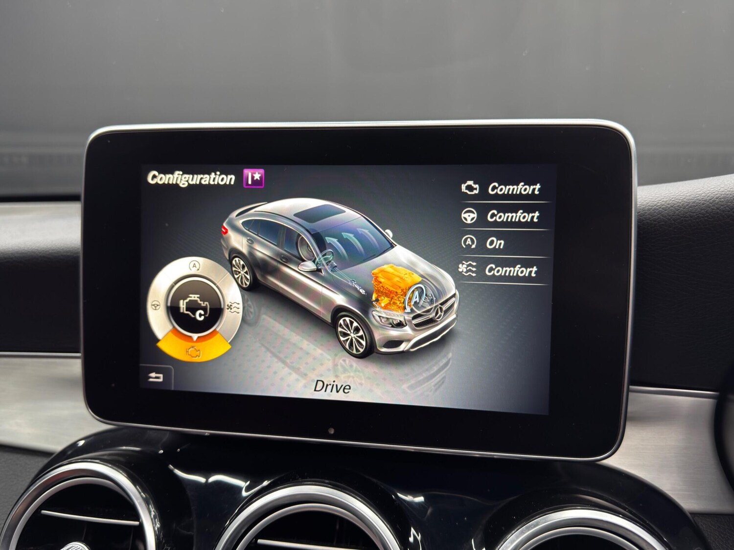 Used Mercedes-Benz GLC 2017 for sale - 78047197: Photo 32