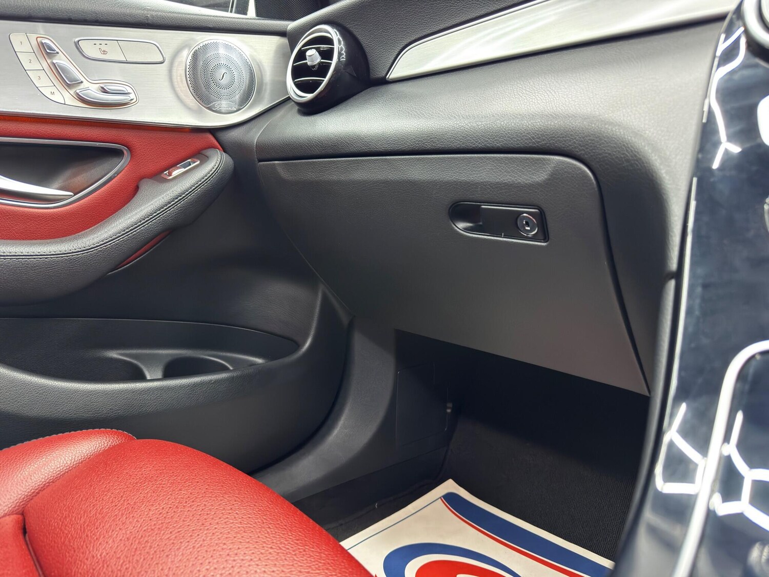 Used Mercedes-Benz GLC 2017 for sale - 78047197: Photo 35