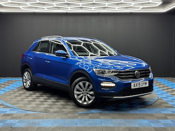 Used Volkswagen T-Roc 2019 for sale - 79018371: Photo