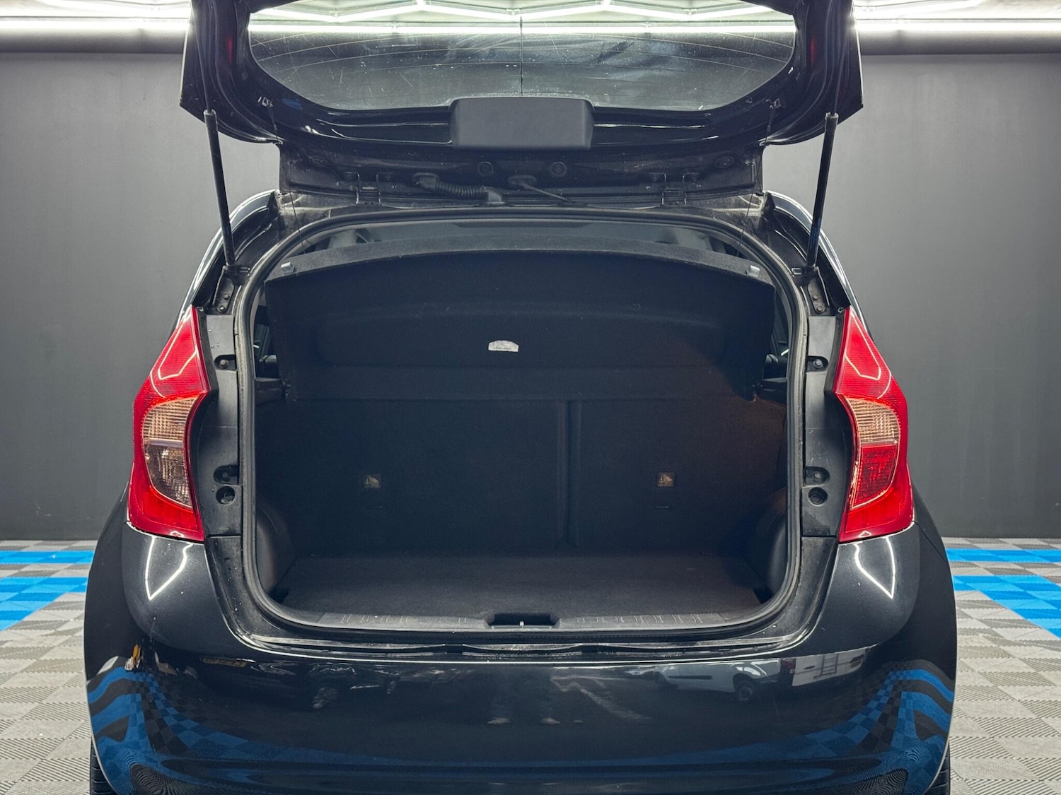 Used Nissan Note 2014 for sale - 76666583: Photo 28