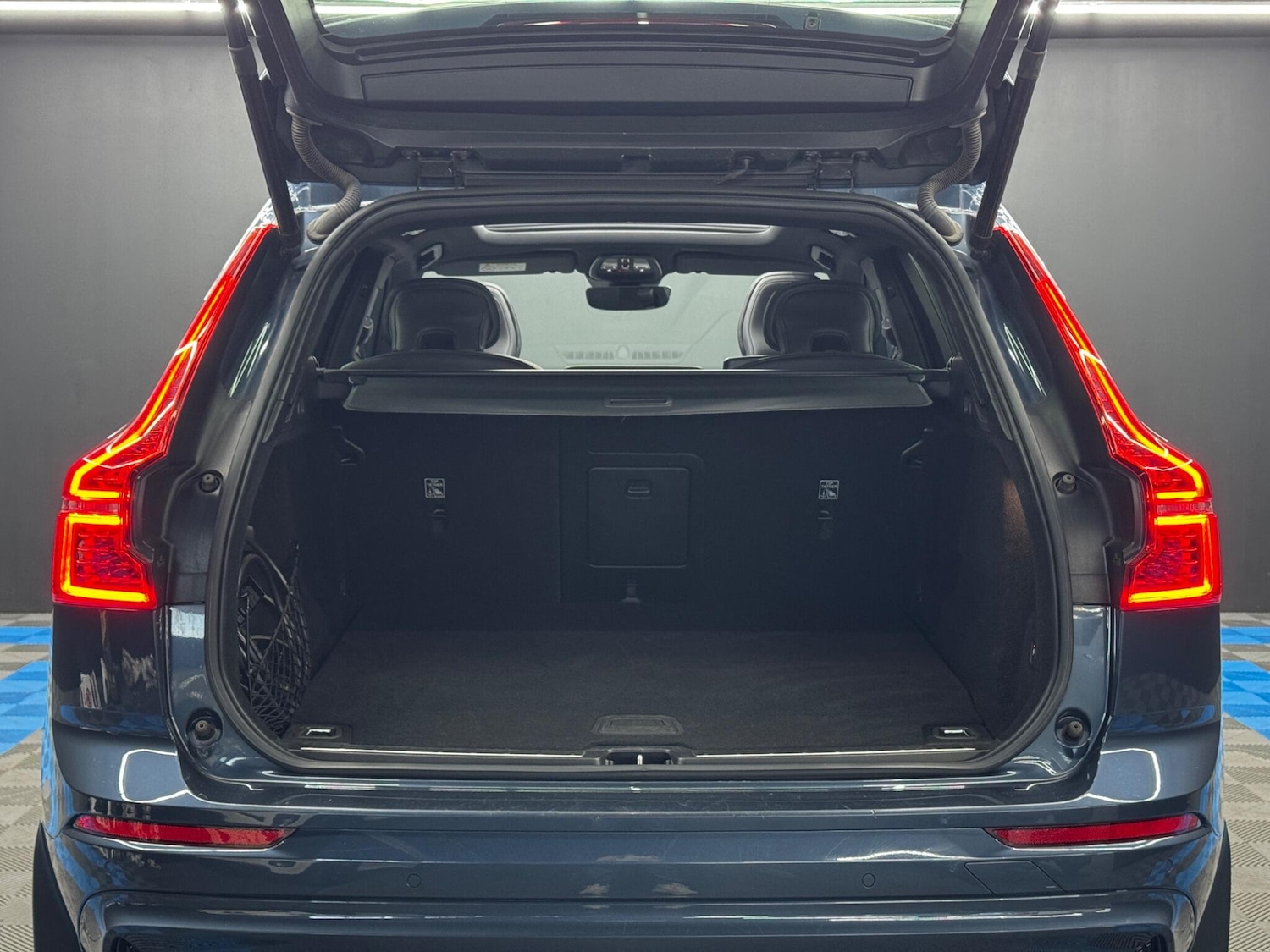 Used Volvo XC60 2021 for sale - 78170092: Photo 37