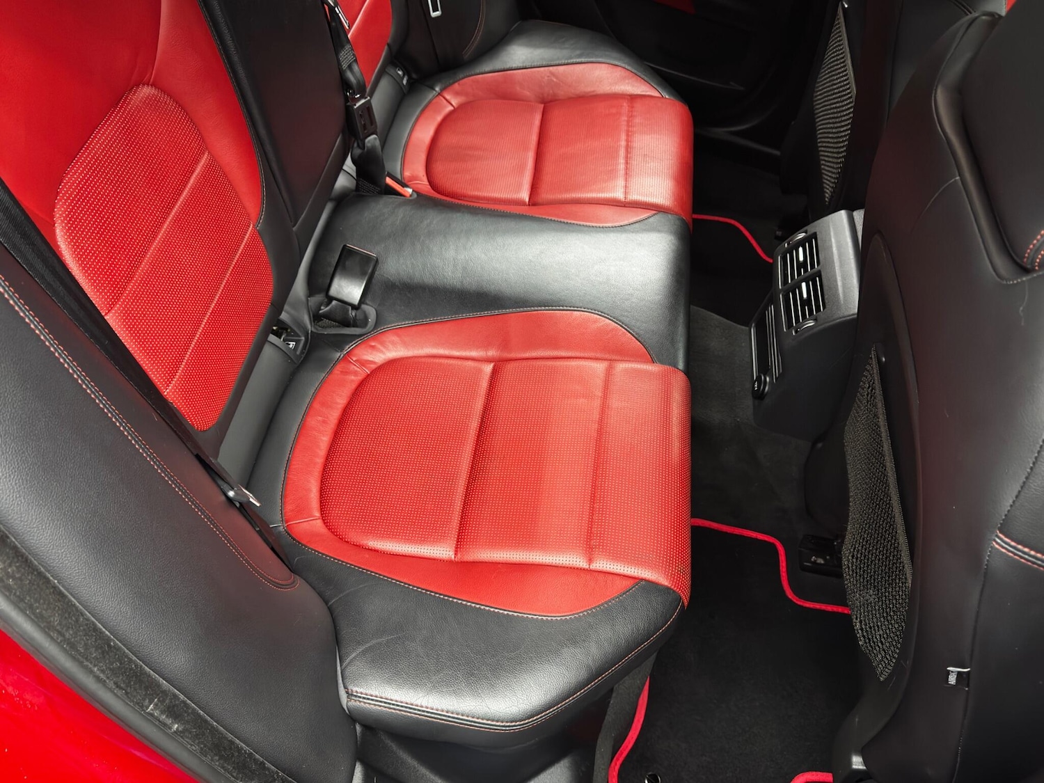 Used Jaguar XE 2017 for sale - 76997477: Photo 16