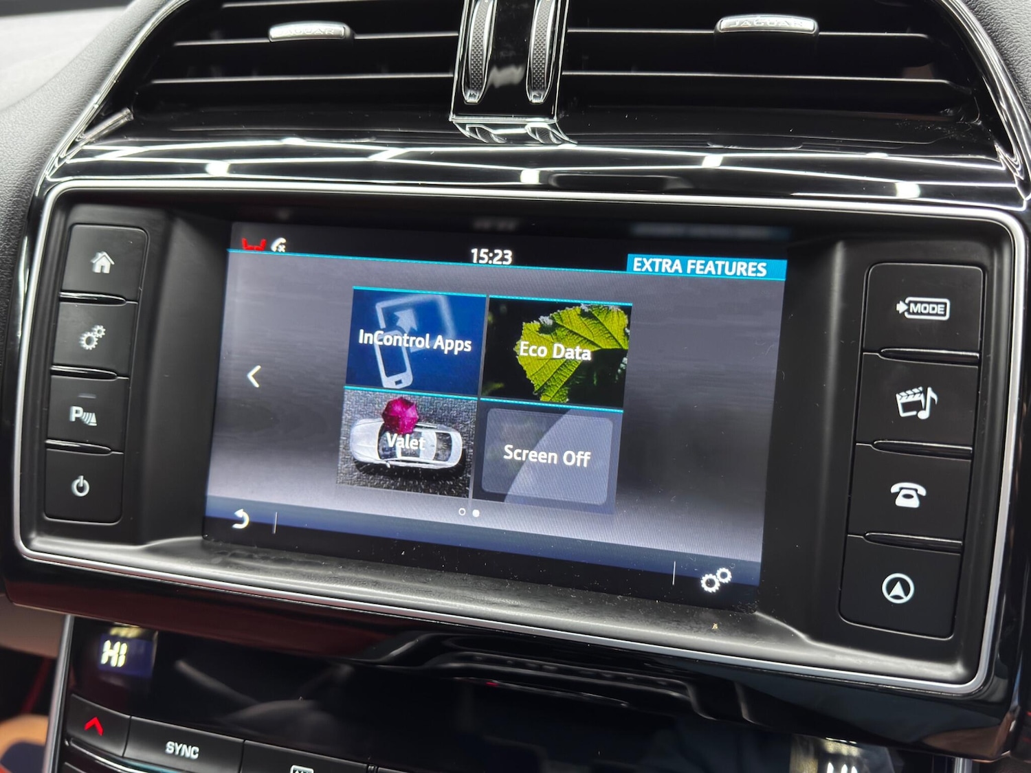 Used Jaguar XE 2017 for sale - 76997477: Photo 29