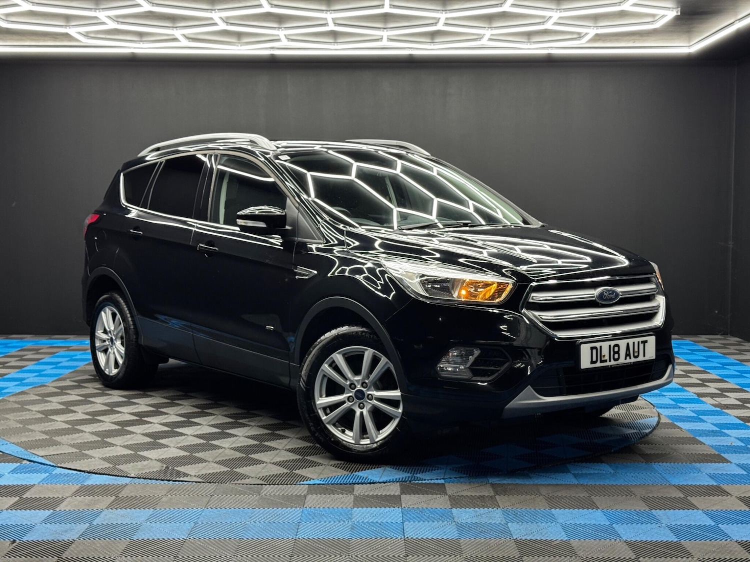 Used Ford Kuga 2018 for sale - 76743081: Photo 1