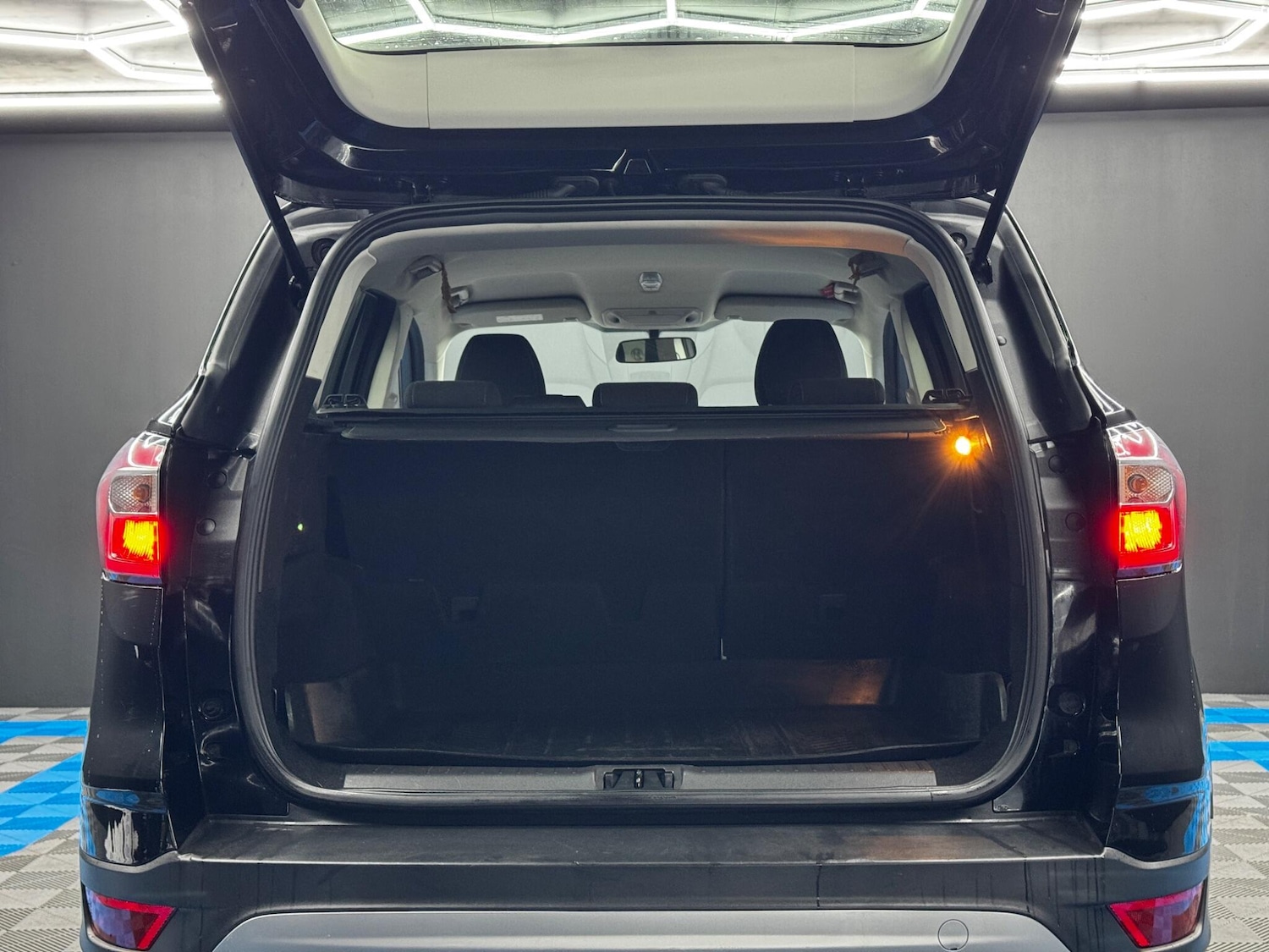 Used Ford Kuga 2018 for sale - 76743081: Photo 33