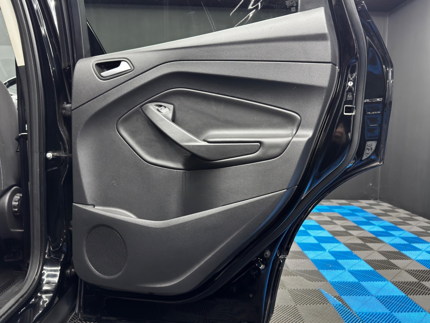 Used Ford Kuga 2018 for sale - 76743081: Photo 37