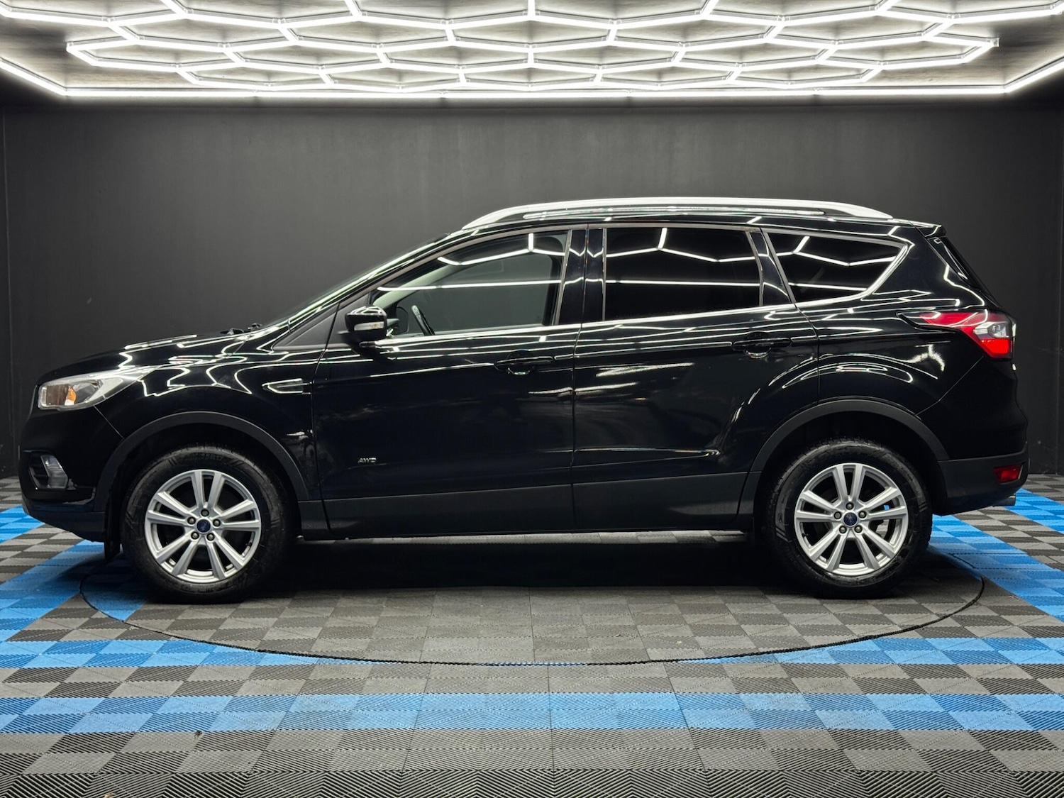 Used Ford Kuga 2018 for sale - 76743081: Photo 8