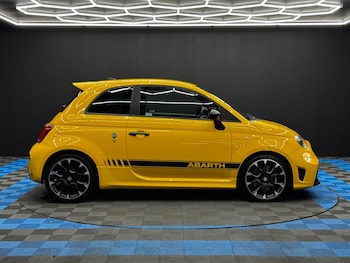 Used Abarth 595 2019 for sale - 76422623: Photo