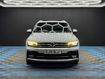 Used Volkswagen Tiguan 2019 for sale - 79452387: Photo