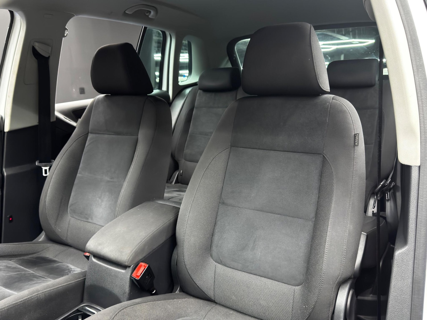 Used Volkswagen Tiguan 2015 for sale - 76522095: Photo 14