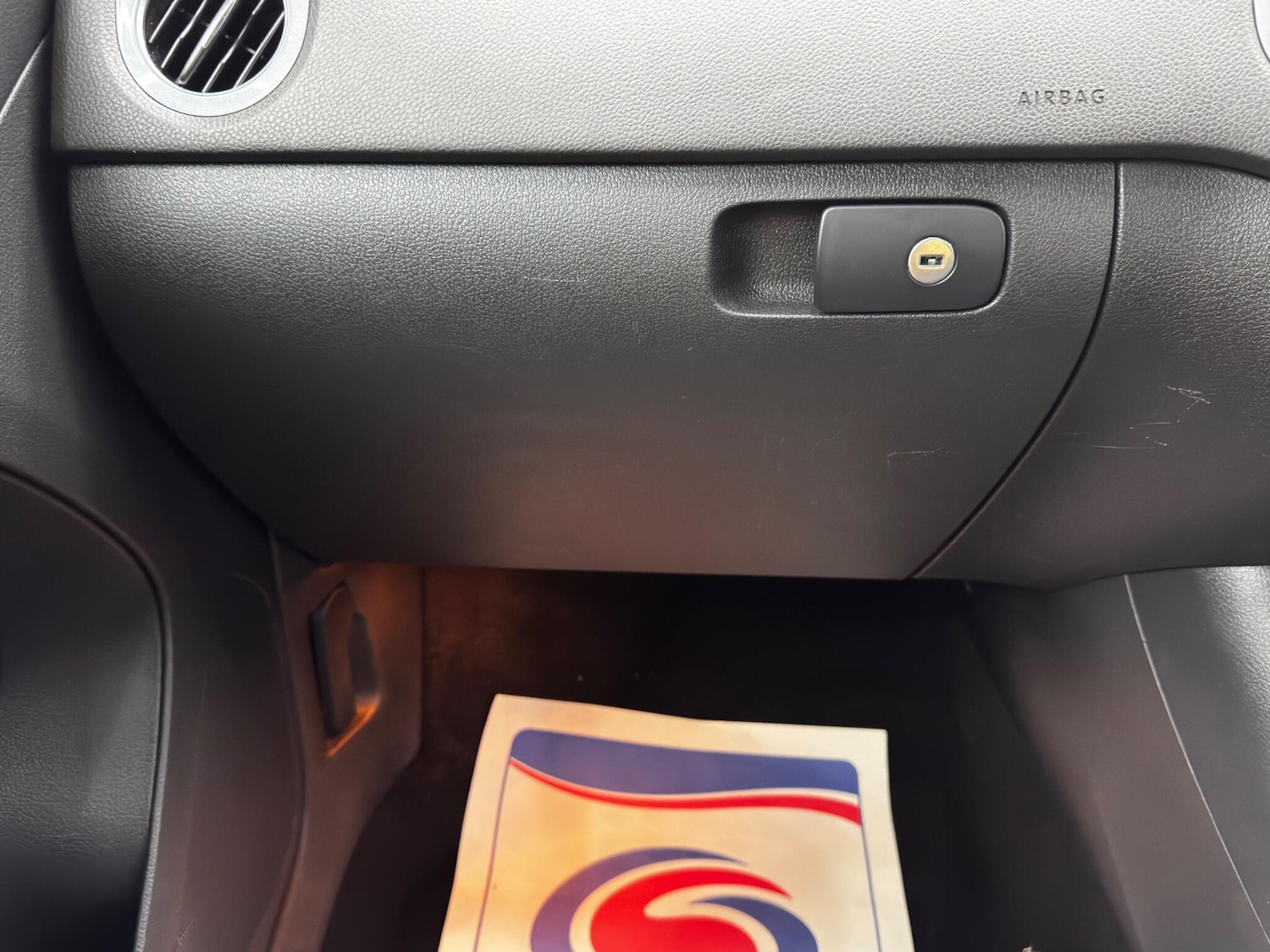 Used Volkswagen Tiguan 2015 for sale - 76522095: Photo 35