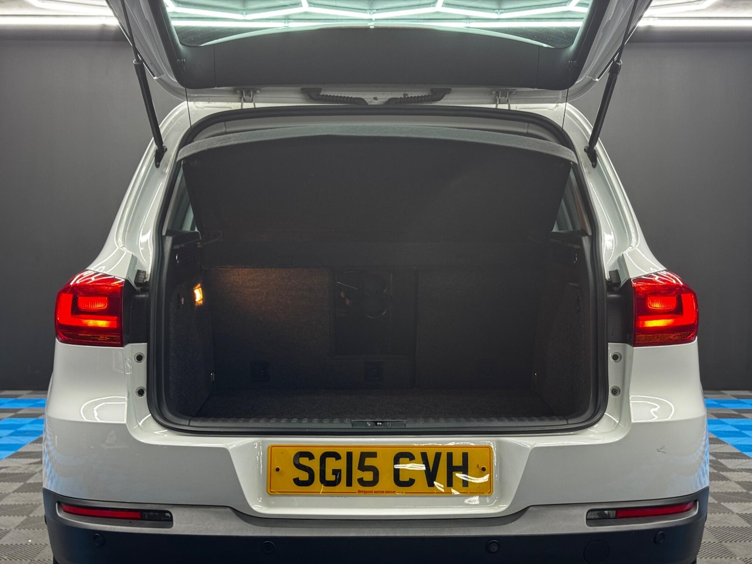 Used Volkswagen Tiguan 2015 for sale - 76522095: Photo 37