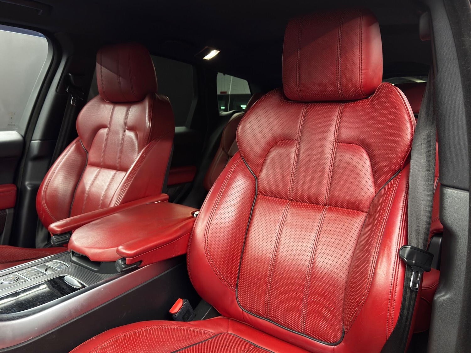 Used Land Rover Range Rover Sport 2016 for sale - 77344846: Photo 14