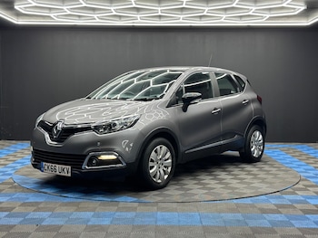 Used Renault Captur 2017 for sale - 75635057: Photo