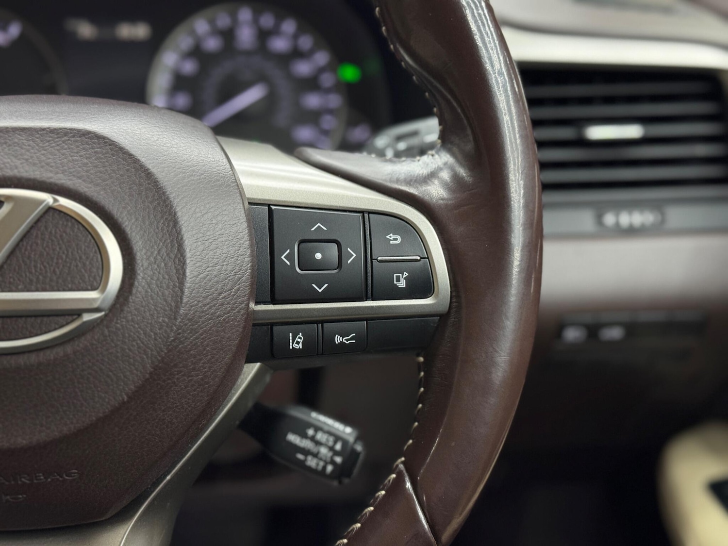 Used Lexus RX 2016 for sale - 77351880: Photo 21